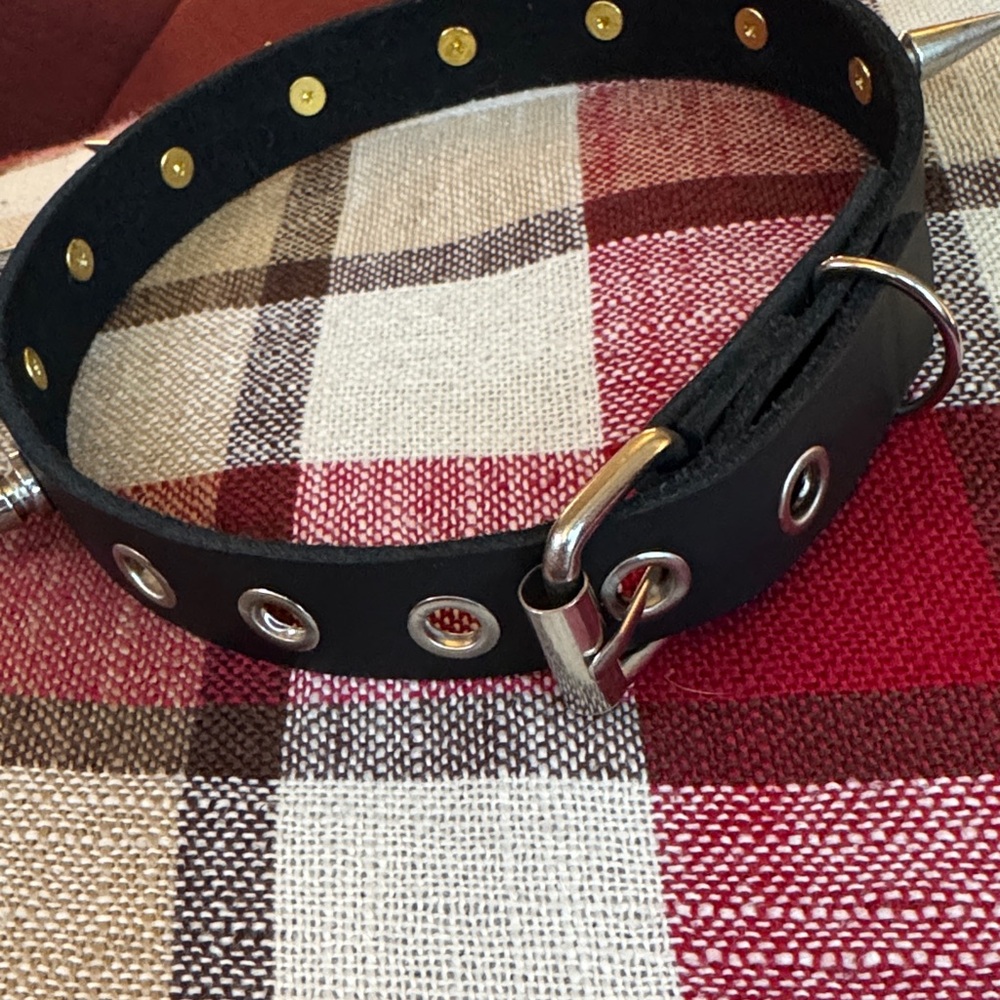AS SEEN ON DRAKE - Leather Punk Black Spiked Choker Collar - Brand New - Picture 4 of 6